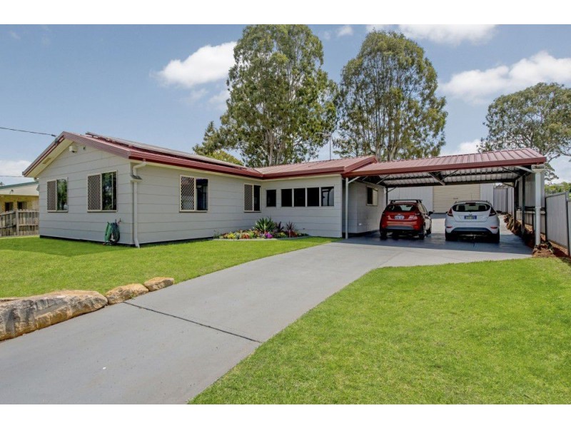 53 Vanity Street, Rockville QLD 4350