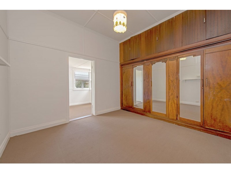 466 Stenner Street, Darling Heights QLD 4350