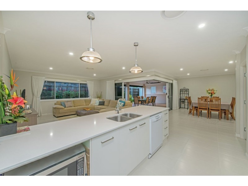 9 Heron Court, Kleinton QLD 4352