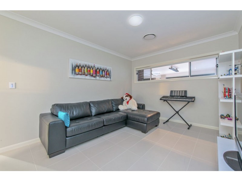 9 Heron Court, Kleinton QLD 4352