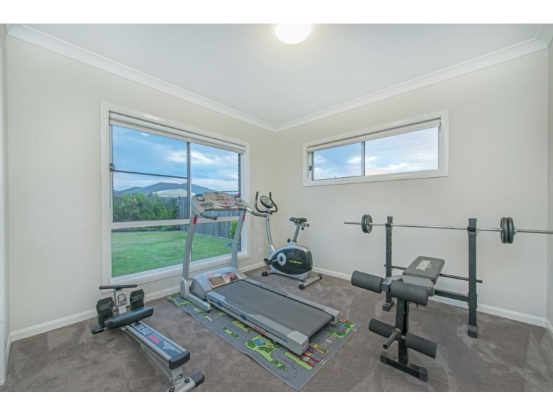 9 Heron Court, Kleinton QLD 4352