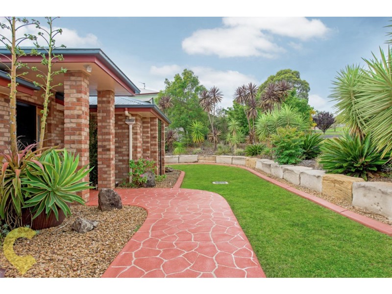 20 Kimdon Crescent, Highfields QLD 4352