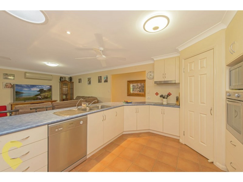 20 Kimdon Crescent, Highfields QLD 4352