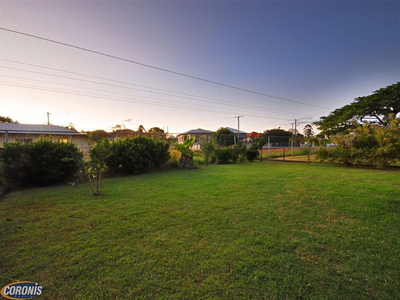 9 Blackwood Road, Deagon QLD 4017