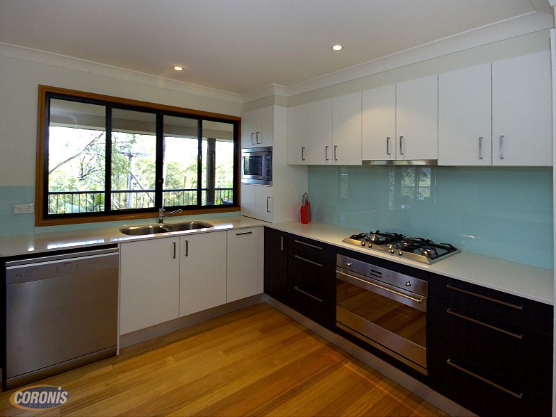 3a Mt Nebo Road, The Gap QLD 4061