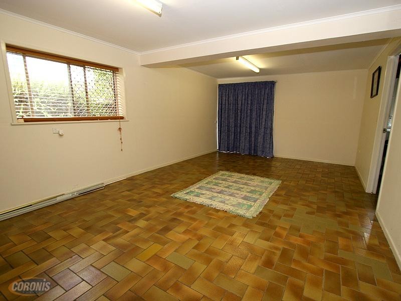 263 Patricks Road, Ferny Hills QLD 4055