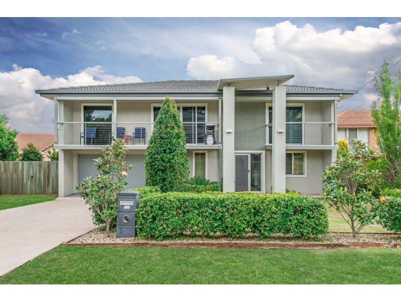 16 Barrymount Crescent, Mount Lofty QLD 4350