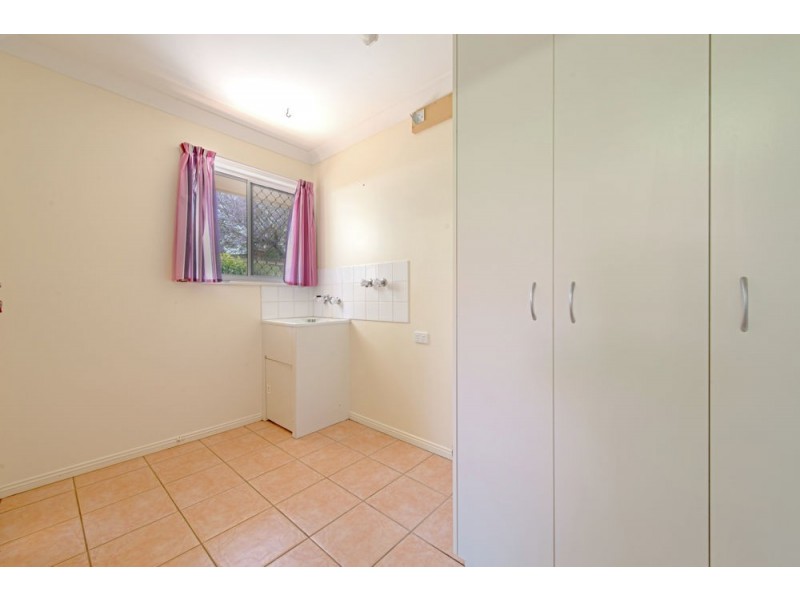 2/8 Carmen Street, Kearneys Spring QLD 4350