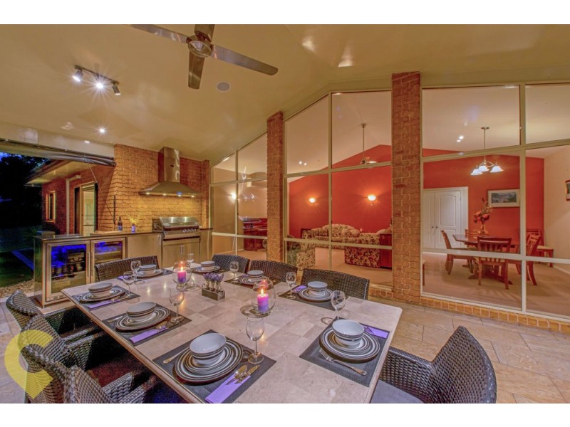 4 Leanne Court, Highfields QLD 4352