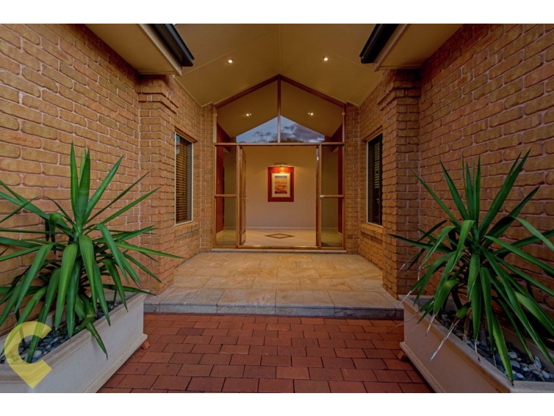 4 Leanne Court, Highfields QLD 4352