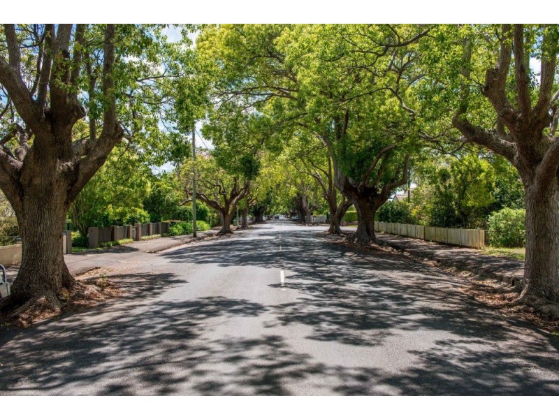 75 Campbell Street, East Toowoomba QLD 4350