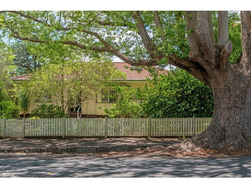 75 Campbell Street, East Toowoomba QLD 4350