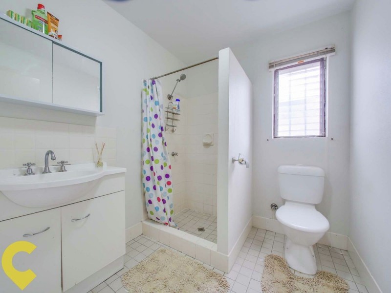 43 Parkdale Street, Kedron QLD 4031