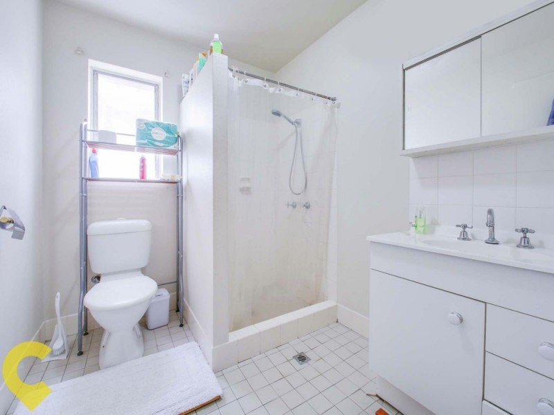 43 Parkdale Street, Kedron QLD 4031