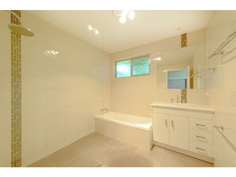 9 Clarice Street, Harristown QLD 4350