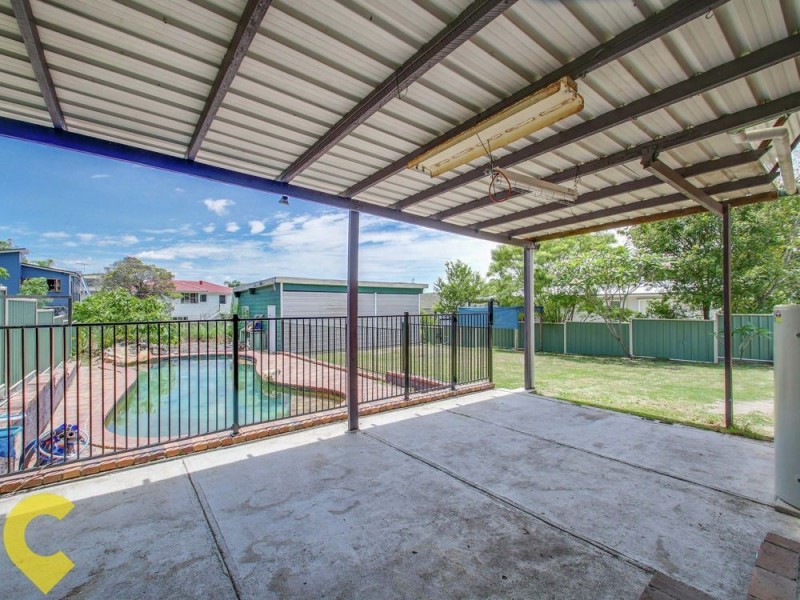 11 Coleridge Street, Stafford Heights QLD 4053