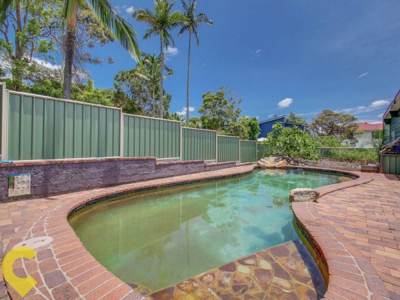 11 Coleridge Street, Stafford Heights QLD 4053