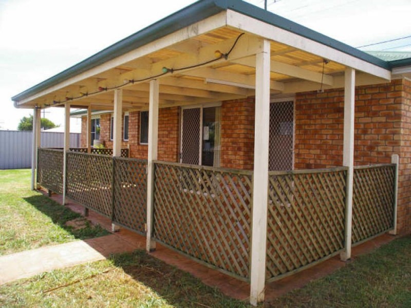 142 Hursley Road, Glenvale QLD 4350