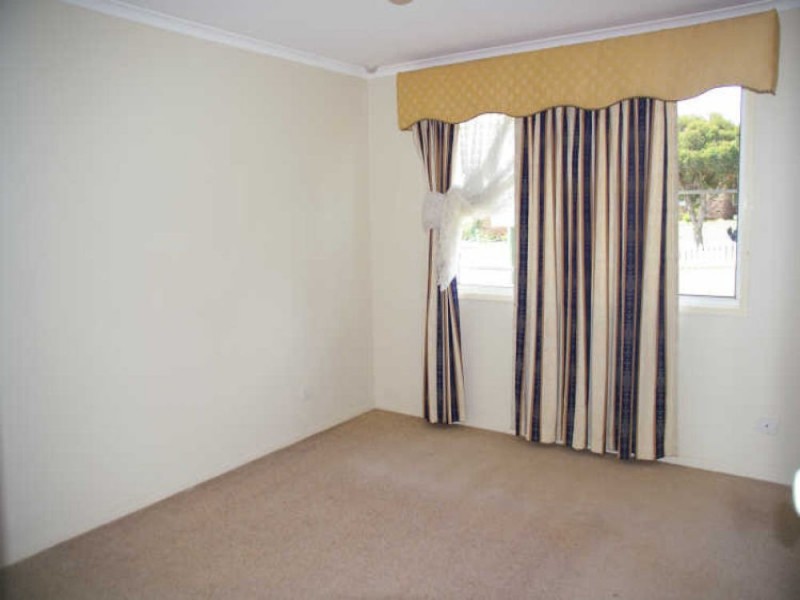 142 Hursley Road, Glenvale QLD 4350