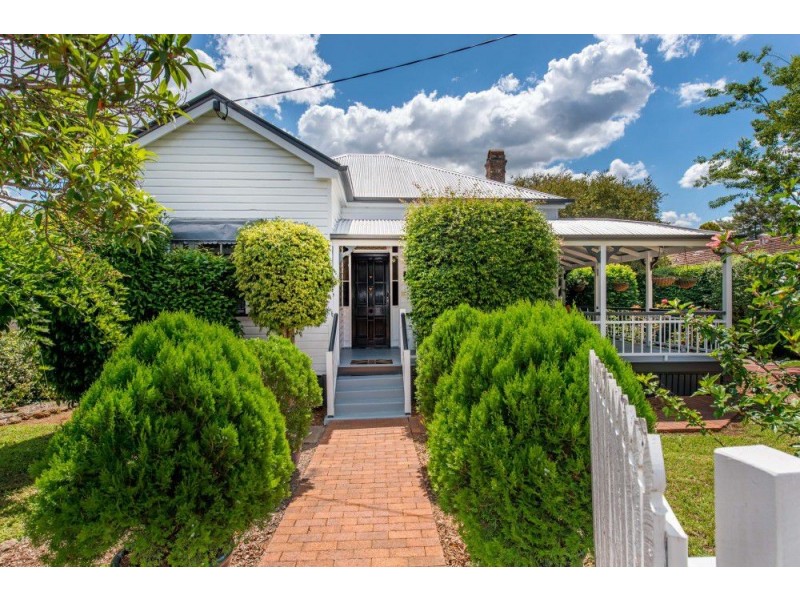 71 Mary Street, East Toowoomba QLD 4350