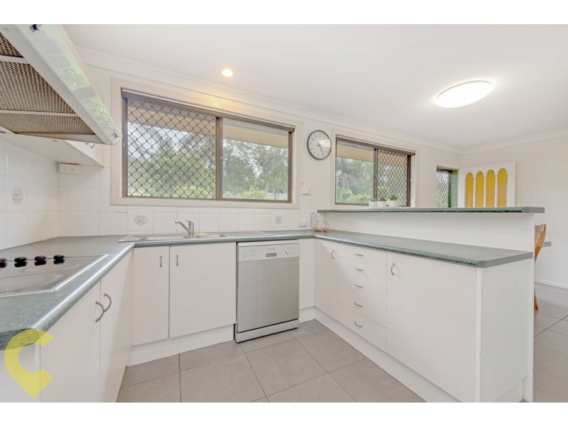 5 Kookaburra Court, Glenvale QLD 4350