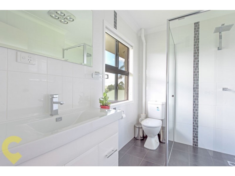 5 Kookaburra Court, Glenvale QLD 4350