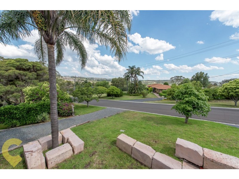 5 Kookaburra Court, Glenvale QLD 4350