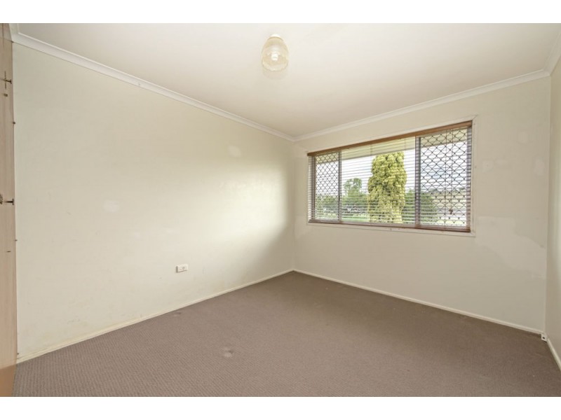 587 South Street, Glenvale QLD 4350