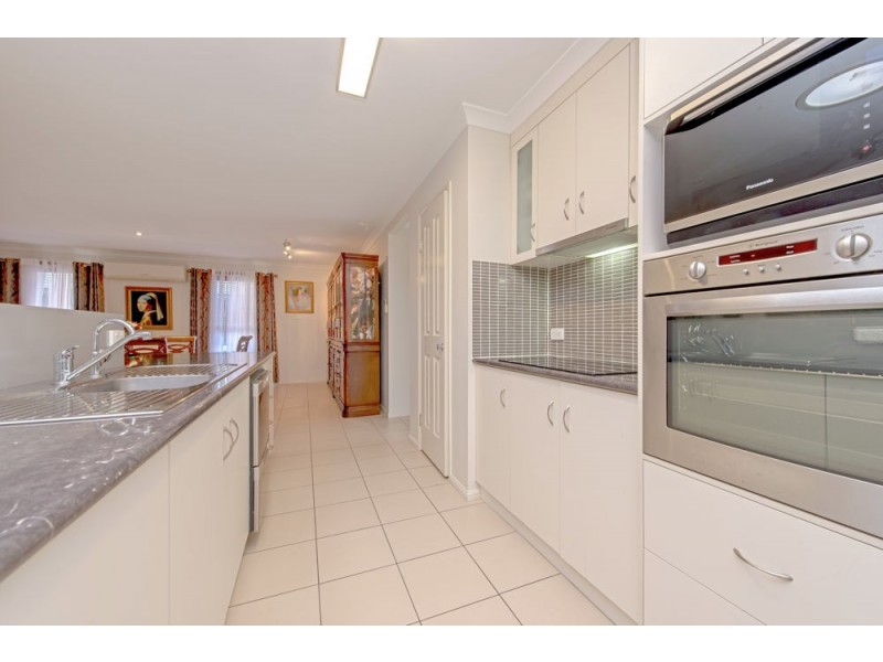 17 Ashford Drive, Wyreema QLD 4352