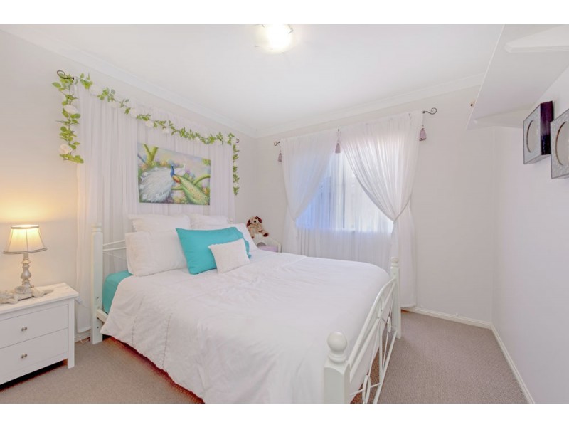 17 Ashford Drive, Wyreema QLD 4352