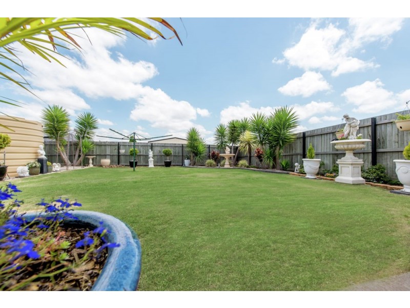 17 Ashford Drive, Wyreema QLD 4352