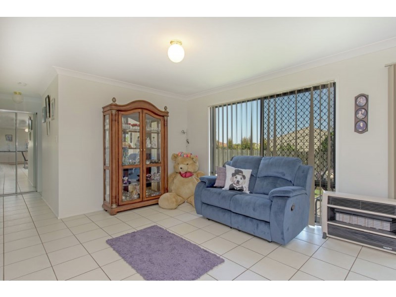 6 Lyness Court, Wilsonton QLD 4350