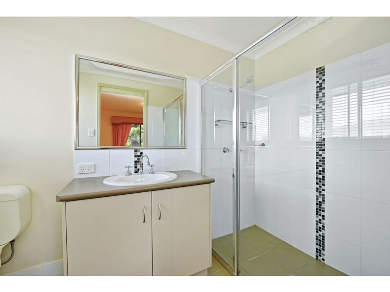 10 Schaefer Court, Westbrook QLD 4350