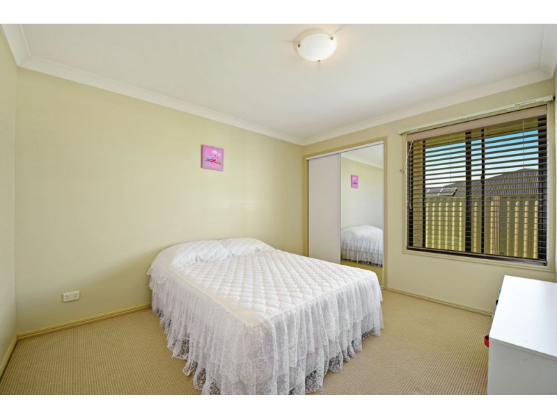 10 Schaefer Court, Westbrook QLD 4350