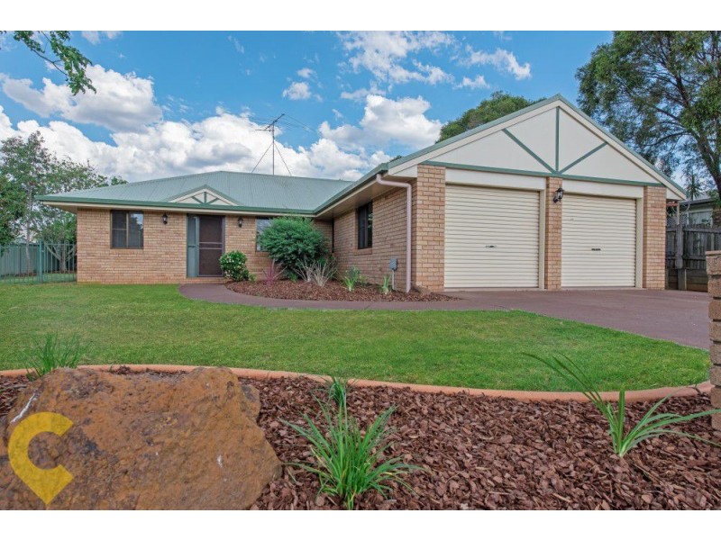 92 Kearney Street, Kearneys Spring QLD 4350