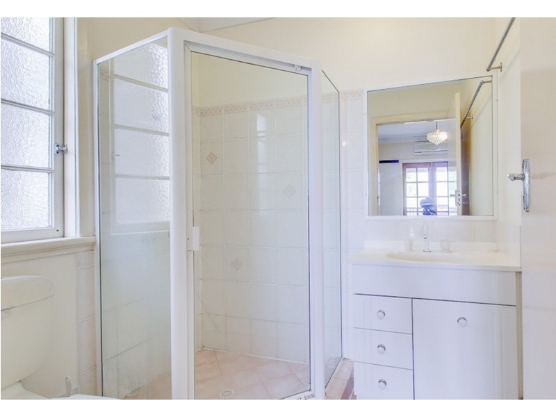 25 Wayland Street, Stafford QLD 4053