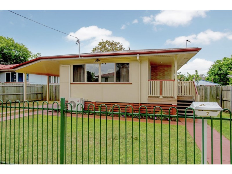 7 Martin Place, Harristown QLD 4350