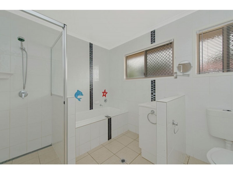 7 Martin Place, Harristown QLD 4350