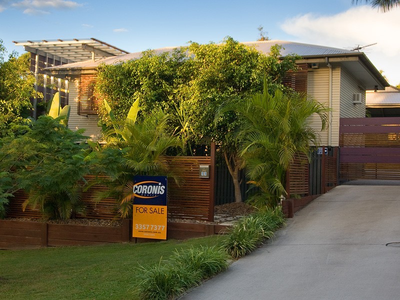 11 Chisholm Street, Stafford Heights QLD 4053