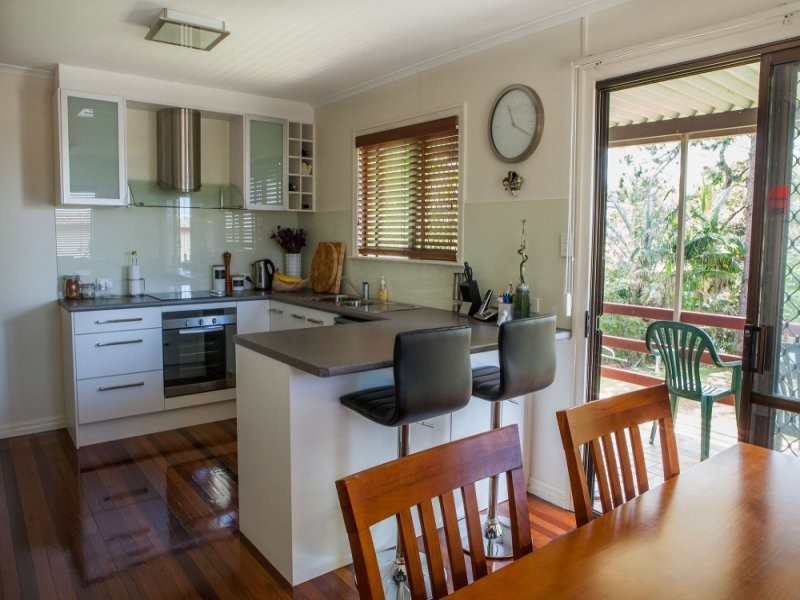 43 Tasman Street, Stafford Heights QLD 4053