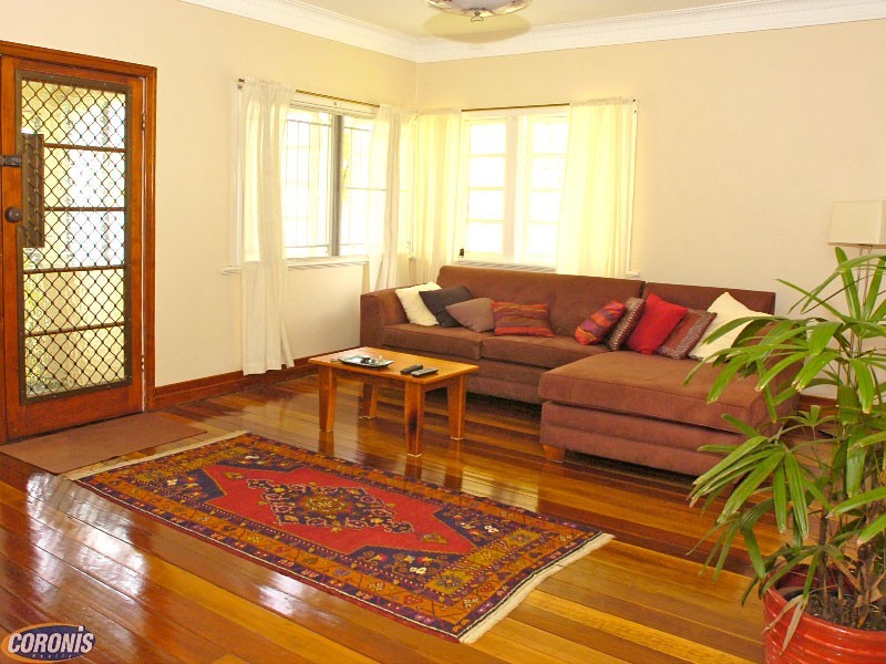 39 Pateena Street, Stafford QLD 4053