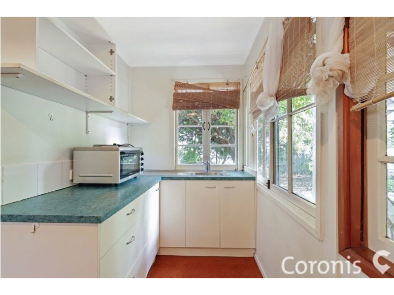 57 York Street, Indooroopilly QLD 4068