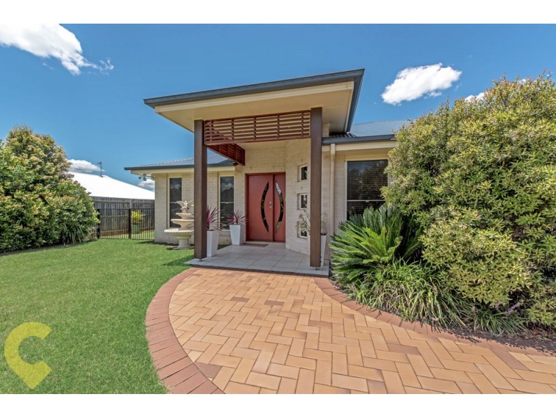 94a Hogg Street, Wilsonton QLD 4350