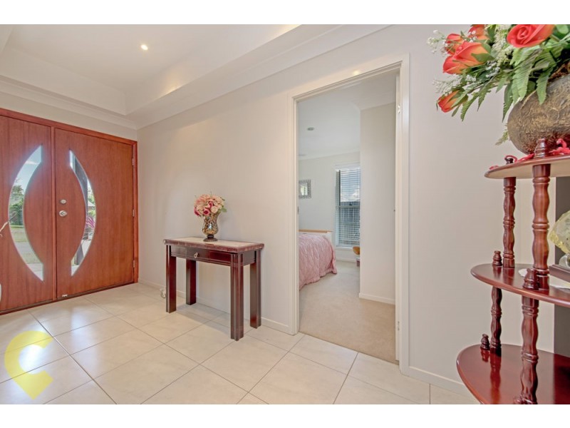 94a Hogg Street, Wilsonton QLD 4350