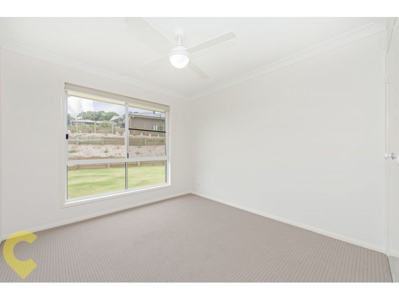 8 Janelle Court, Highfields QLD 4352
