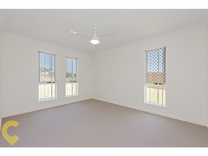 2/2 Breanna Street, Cotswold Hills QLD 4350