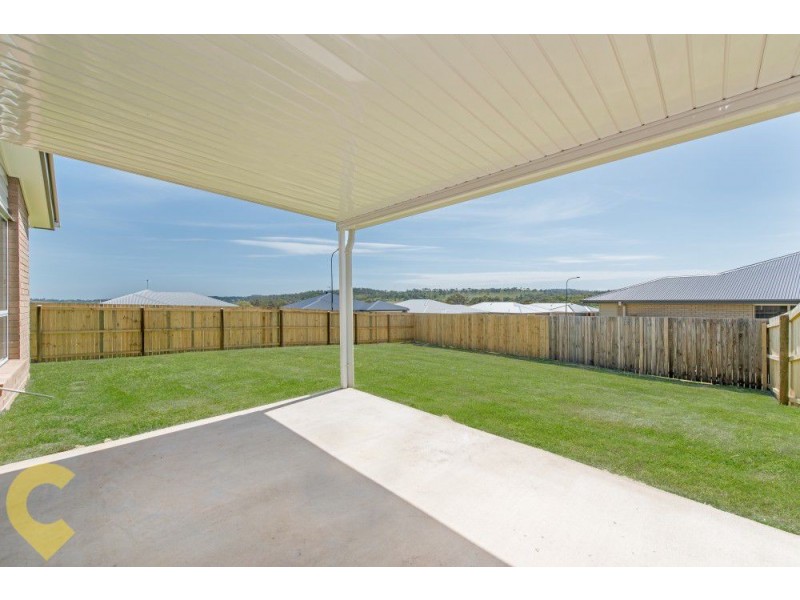 2/2 Breanna Street, Cotswold Hills QLD 4350