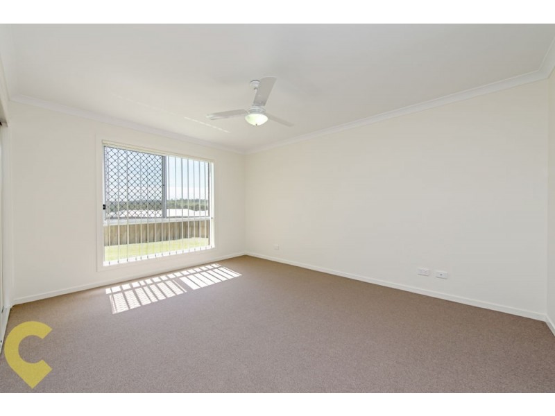 2/2 Breanna Street, Cotswold Hills QLD 4350