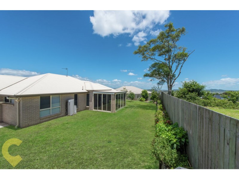 2a Dodson Crescent, Mount Kynoch QLD 4350