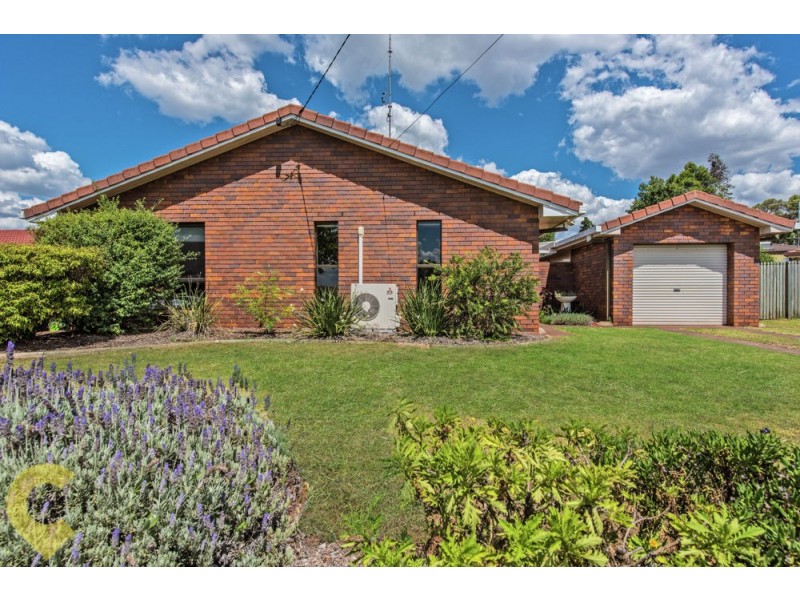 11 Maplewood Drive, Darling Heights QLD 4350